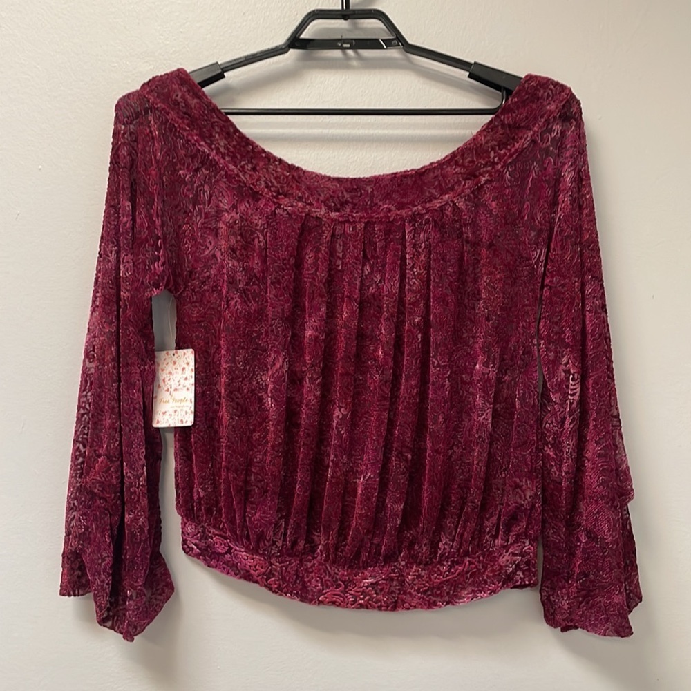 Free People Ginger Berry Off-the-Shoulder Top - Picture 5 of 8
